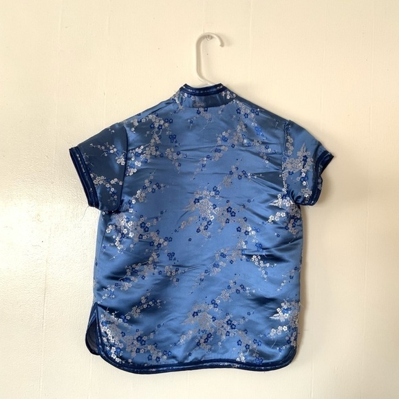 TRADITIONAL Chinese Womens Coat with frog buttons - Picture 2 of 5